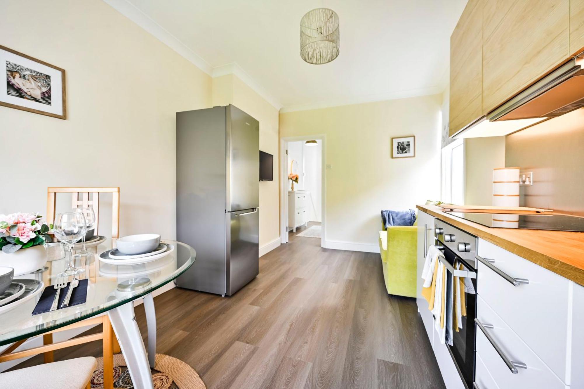 A Two Bedroom A Stride Away From Meridian Greenwich Appartamento Londra
